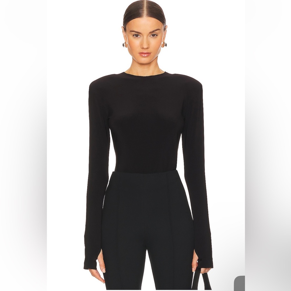 Norma Kamali Shoulder Pad Top in Black. Medium